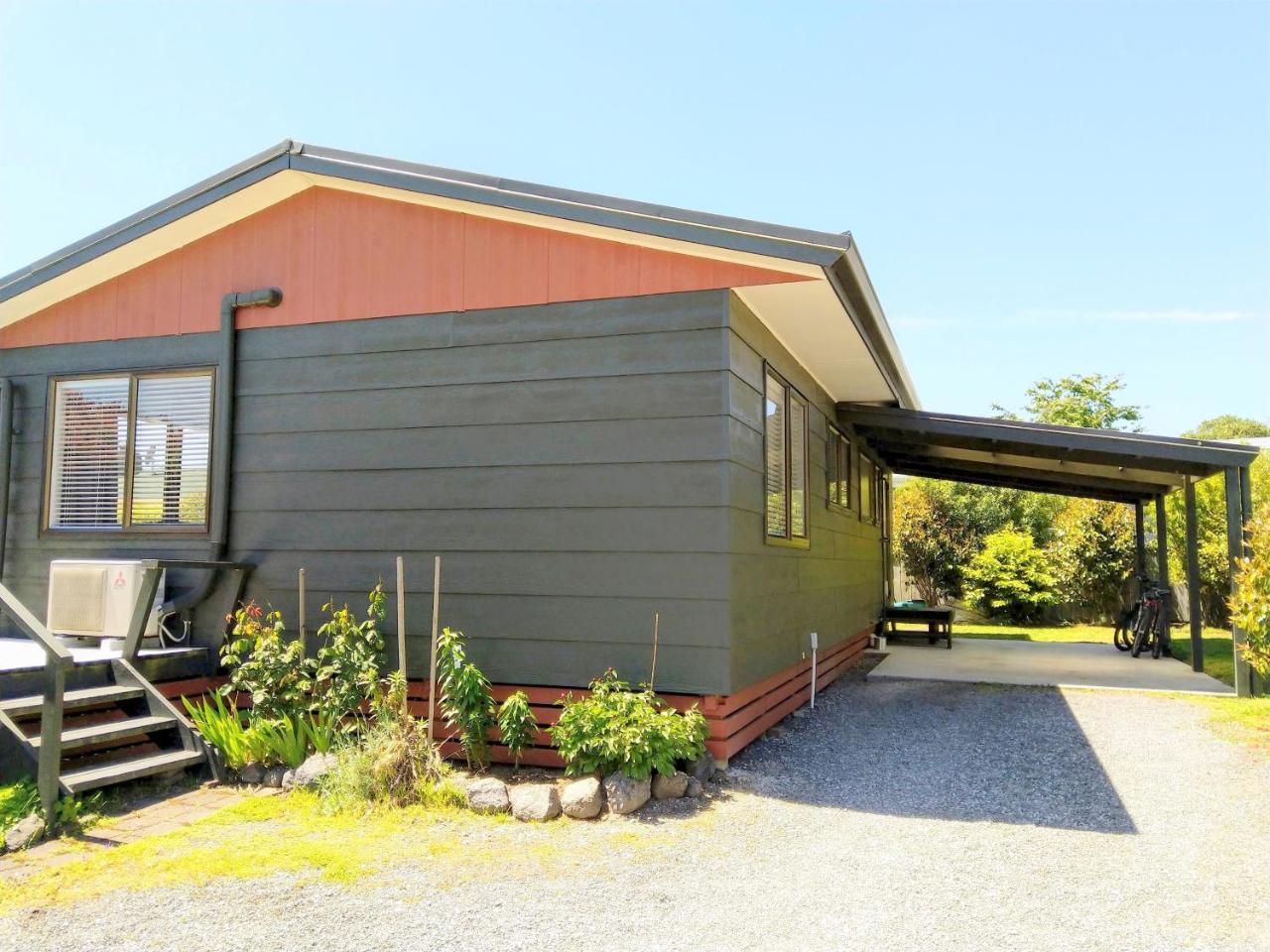 Villa Bram's Bach Tauposee Exterior foto