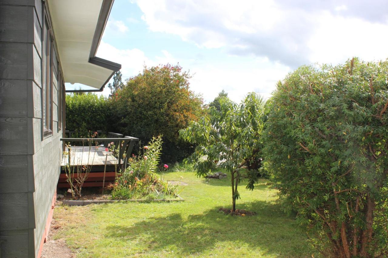 Villa Bram's Bach Tauposee Exterior foto